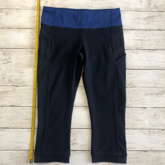 LULULEMON Illumina Crop Women’s Rugged Blue Capri Leggings Size 6 - Picture 11 of 16